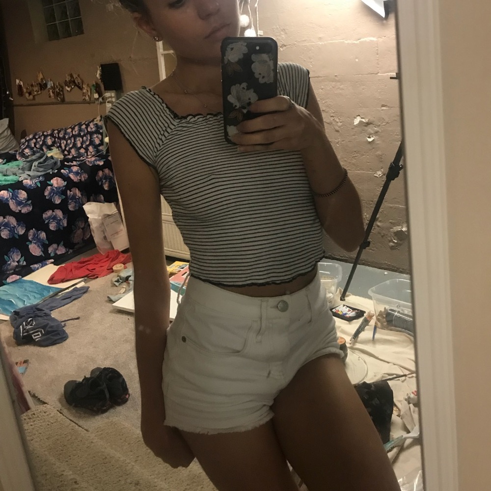 Crop top